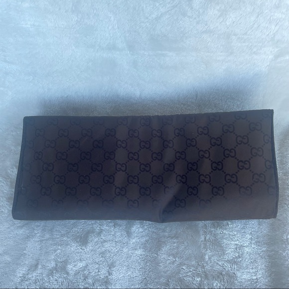 Gucci Supreme Canvas Diaper Bag with Changing Pad - Picture 12 of 13